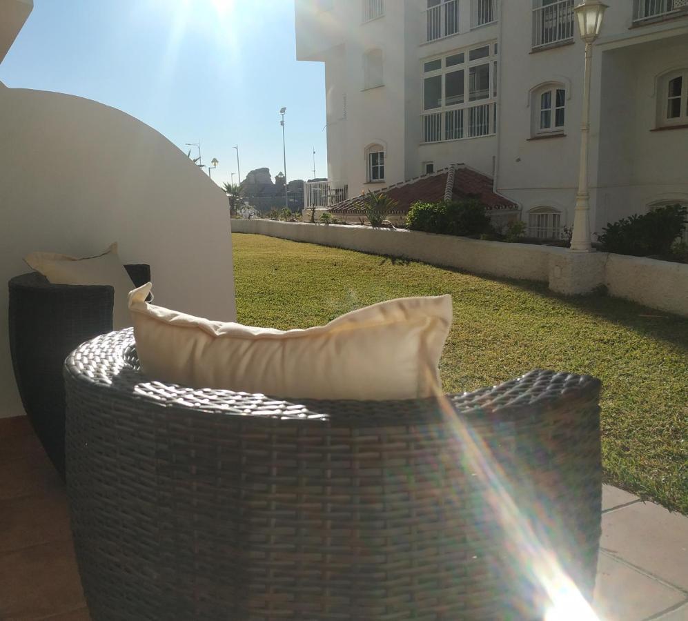 1 Bedroom Beachfront Apartment At Torecilla Beach Nerja Esterno foto