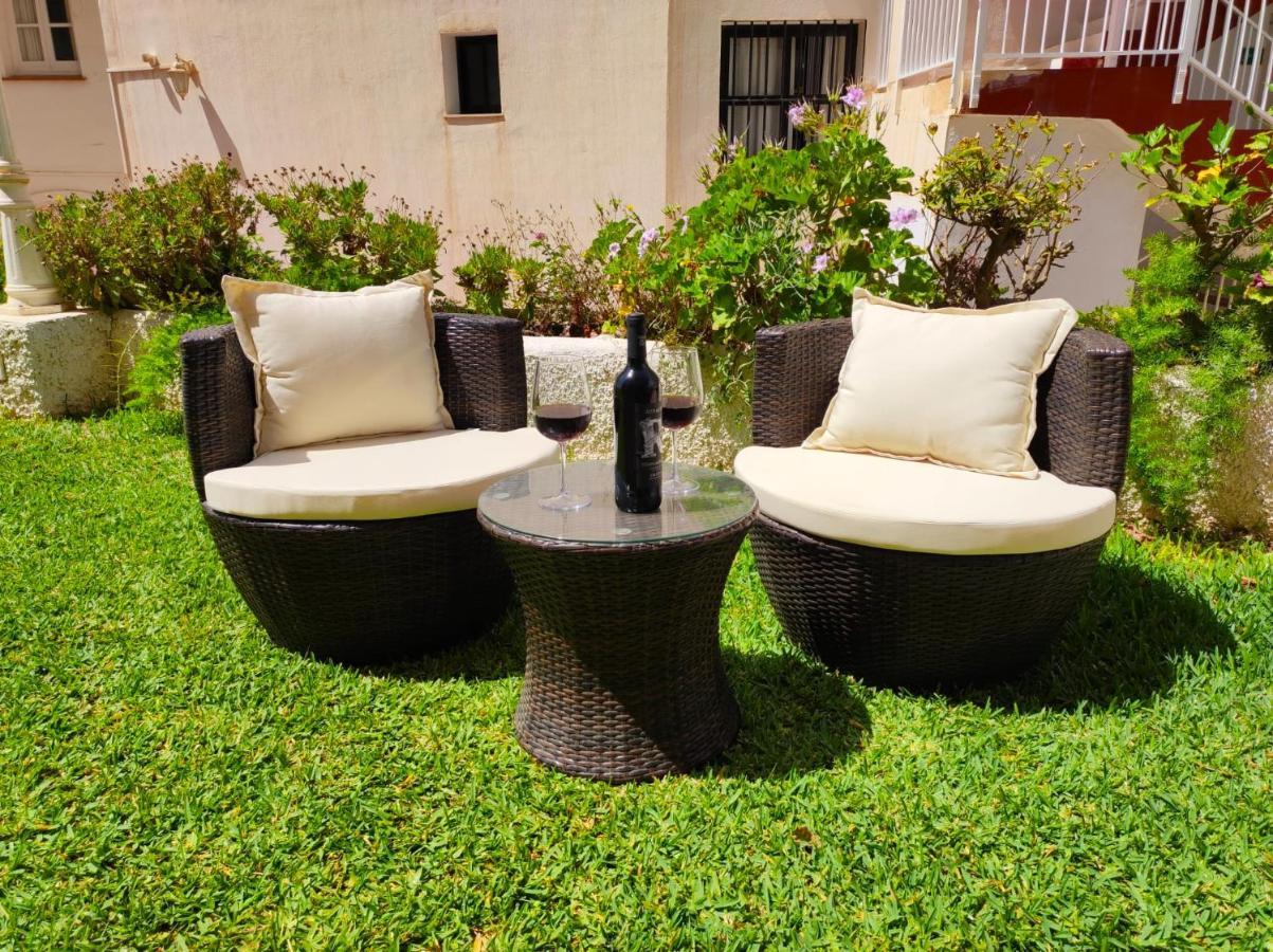 1 Bedroom Beachfront Apartment At Torecilla Beach Nerja Esterno foto